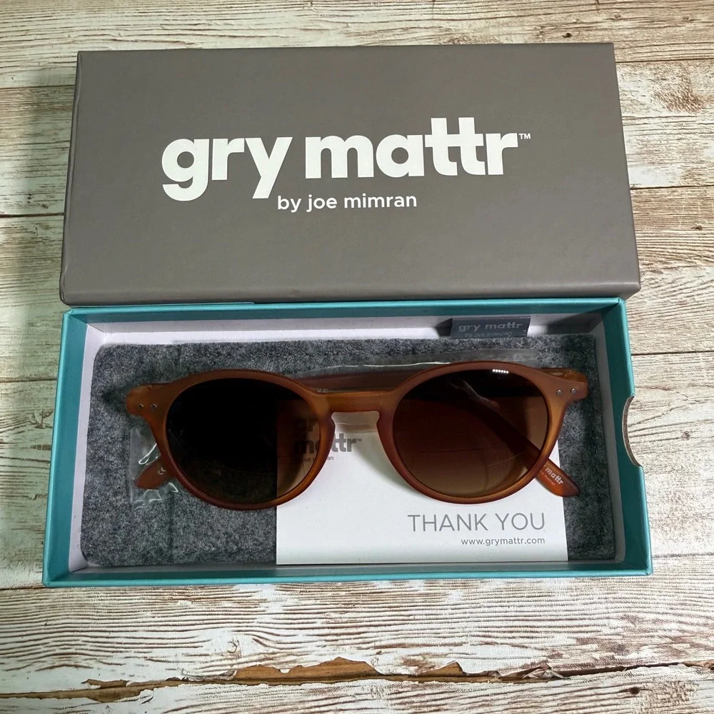 Gry Mattr Reading Glasses Unisex OS Light Amber Creative +2.00 Matte Round